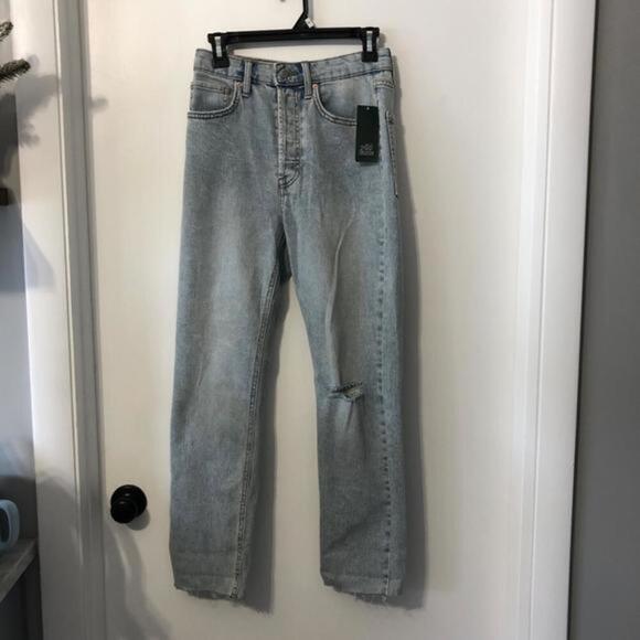 Wild Fable Denim - Wild Fable Highest Rise Slim Straight‎ Leg Jeans Light Wash